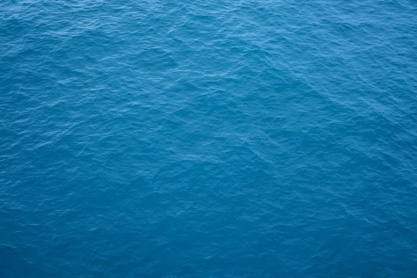 blue blue ocean wave  picture