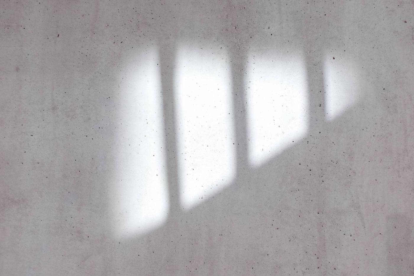  white painted wall  picture