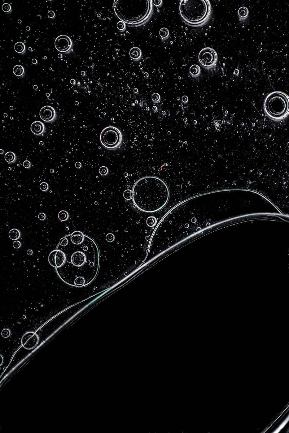  water droplets on black background  picture