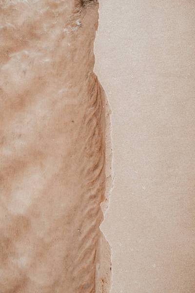 pattern brown sand on white sand 